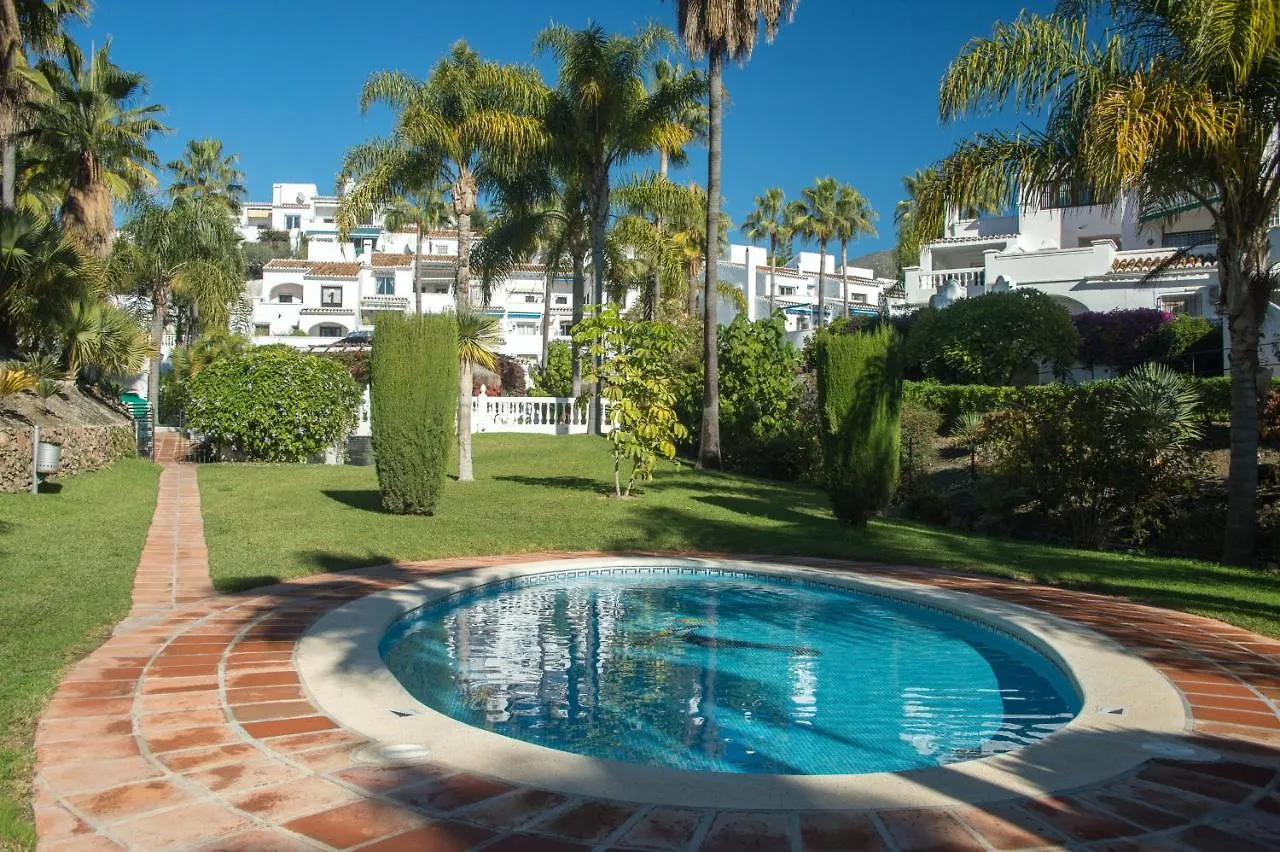 Rabat 8 Oasis Properties Nerja 0*,