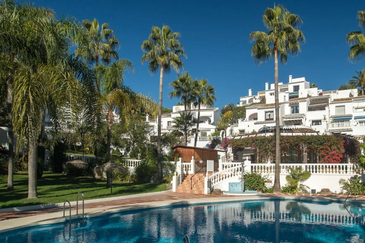 Rabat 8 Oasis Properties Nerja 0*,