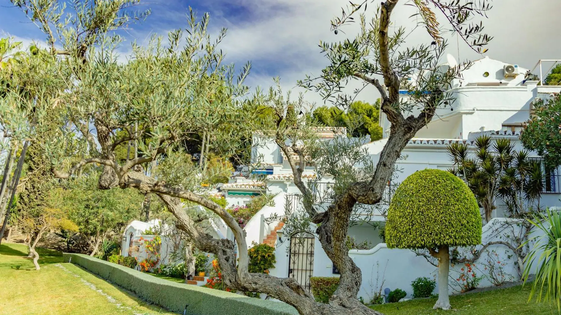 Rabat 8 Oasis Properties Nerja Apartment